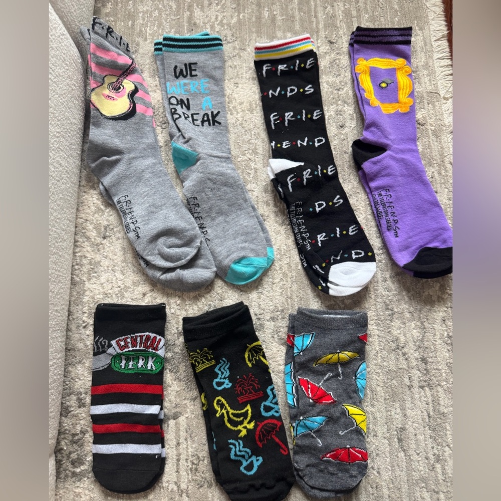 FRIENDS Multicolor Casual Socks Collection NEW